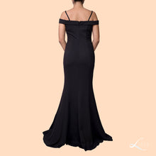 Black sweetheart cold-shoulder style evening dress